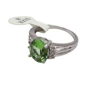 Green Peridot Ring 925 Silver Oval Prong Set Surrounded by 6 Clear Crystals SZ 8